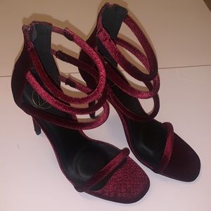 Velvet sandals